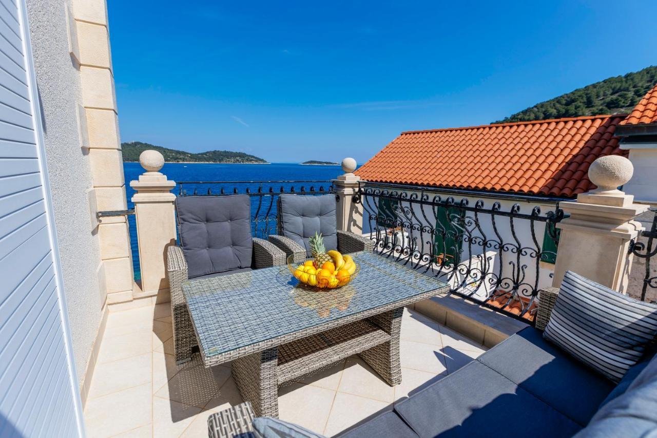 Seafront Apartment Duo Vis Zewnętrze zdjęcie